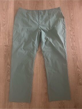 ZeroXposur Men's Green Solid Flat Front Casual Pants 40W XXL Nylon/Spandex